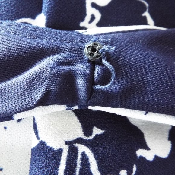 Eliza J Navy Blue and White Cold Shoulder Floral Pansy Print Dress Size 6 - Picture 12 of 12